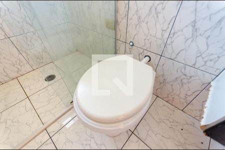 Casa à venda com 249m², 4 quartos e 8 vagasBanheiro da Suíte 1