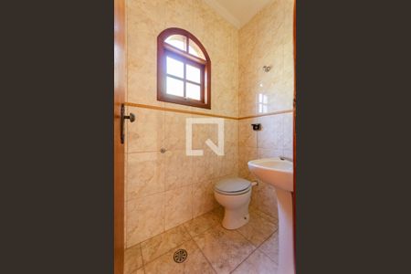 Casa à venda com 249m², 4 quartos e 8 vagasLavabo