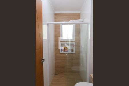 Casa à venda com 200m², 3 quartos e 8 vagas Casa à venda com 200m², 3 quartos e 8 vagasBanheiro 2