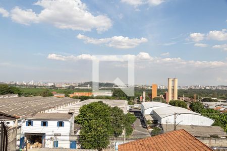 Casa à venda com 200m², 3 quartos e 8 vagas Casa à venda com 200m², 3 quartos e 8 vagasVista