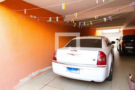 Casa à venda com 200m², 3 quartos e 8 vagas Casa à venda com 200m², 3 quartos e 8 vagasÁrea externa