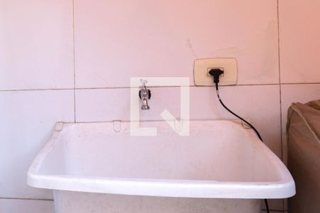 Casa à venda com 200m², 3 quartos e 8 vagas Casa à venda com 200m², 3 quartos e 8 vagasÁrea externa