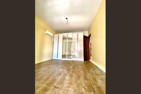 Apartamento à venda com 55m², 1 quarto e 1 vagaQuarto 