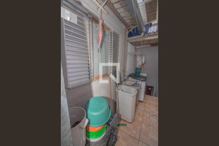 Casa à venda com 150m², 3 quartos e 1 vagaÁrea de serviço 