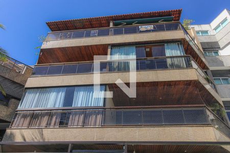 Apartamento à venda com 353m², 4 quartos e 2 vagasPlaca Quinto Andar