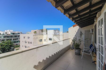 Apartamento à venda com 353m², 4 quartos e 2 vagasVaranda Segundo Andar