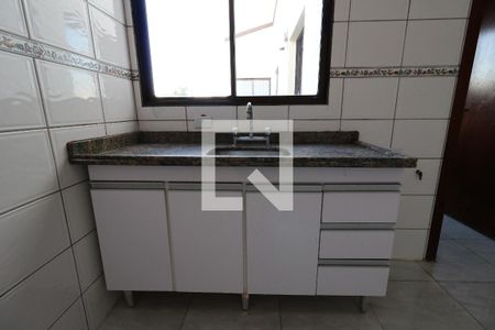 Apartamento à venda com 219m², 3 quartos e 2 vagasCozinha