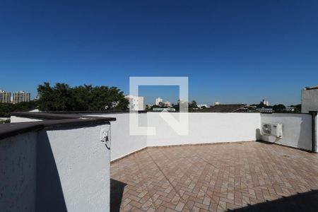 Apartamento à venda com 219m², 3 quartos e 2 vagasQuintal