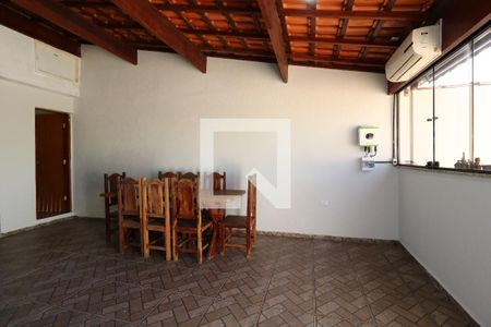 Apartamento à venda com 219m², 3 quartos e 2 vagasÁrea Social