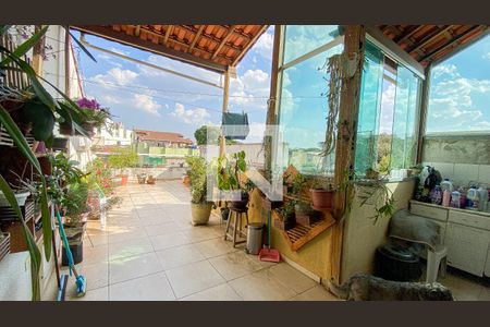 Apartamento à venda com 94m², 2 quartos e 1 vagaCobertura - Area de Serviço