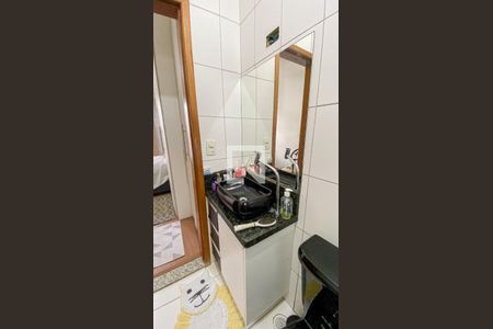 Apartamento à venda com 94m², 2 quartos e 1 vagaBanheiro da Suíte