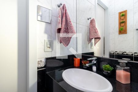 Apartamento à venda com 62m², 2 quartos e 1 vagaBanheiro 2