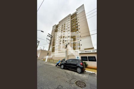 Apartamento à venda com 53m², 3 quartos e 1 vaga Apartamento à venda com 53m², 3 quartos e 1 vagaFachada