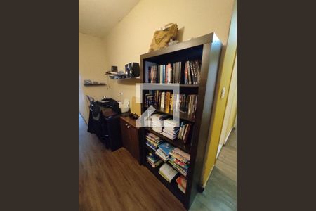 Apartamento à venda com 158m², 3 quartos e sem vagaEscritório / Corredor