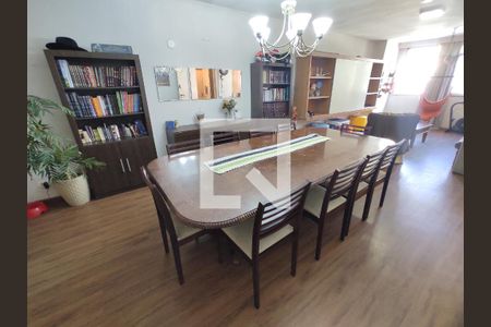 Apartamento à venda com 158m², 3 quartos e sem vagaSala