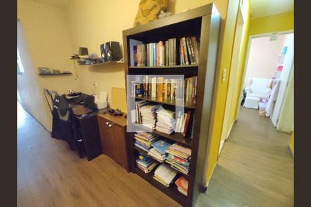 Apartamento à venda com 158m², 3 quartos e sem vagaEscritório / Corredor
