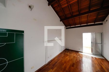 Suíte de casa para alugar com 3 quartos, 270m² em Jardim Santa Adelia, São Paulo