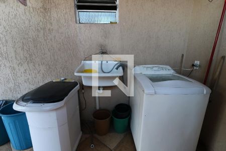 Casa à venda com 224m², 3 quartos e 4 vagasÁrea de Serviço