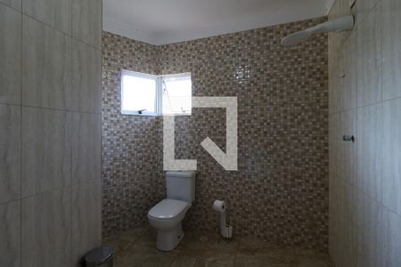 Casa à venda com 224m², 3 quartos e 4 vagasBanheiro da Suíte