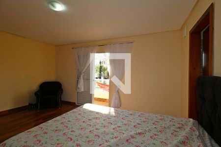 Casa à venda com 224m², 3 quartos e 4 vagasSuíte