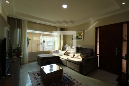 Sala de casa à venda com 3 quartos, 224m² em Vila Eldizia, Santo André