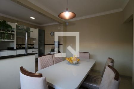 Casa à venda com 224m², 3 quartos e 4 vagasCozinha / Copa