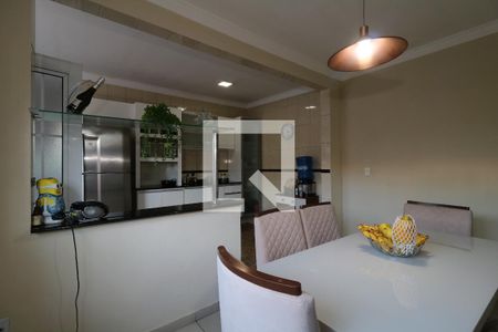 Casa à venda com 224m², 3 quartos e 4 vagasCozinha / Copa