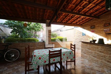 Casa à venda com 224m², 3 quartos e 4 vagasÁrea Gourmet