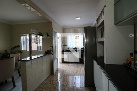 Casa à venda com 224m², 3 quartos e 4 vagasCozinha