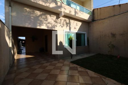 Casa à venda com 224m², 3 quartos e 4 vagasGaragem