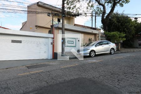 Casa à venda com 224m², 3 quartos e 4 vagasFachada