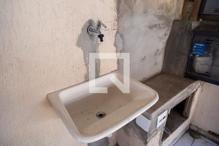 Casa à venda com 160m², 3 quartos e 4 vagas Casa à venda com 160m², 3 quartos e 4 vagasGaragem - Tanque