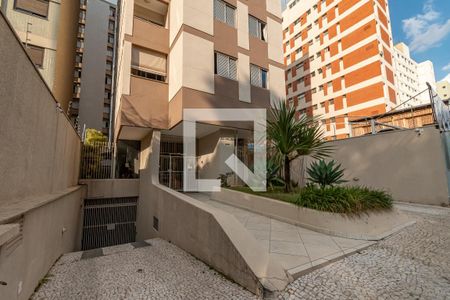 Apartamento à venda com 75m², 2 quartos e 1 vagaFachada e Portaria  