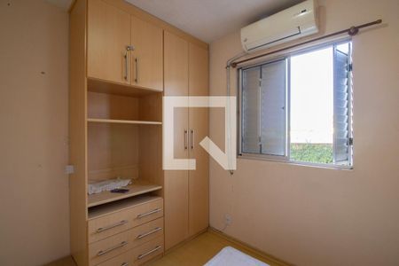Quarto 2 de apartamento para alugar com 2 quartos, 68m² em Sarandi, Porto Alegre