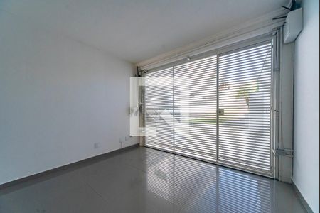 Casa de condomínio à venda com 140m², 2 quartos e 2 vagas Casa de condomínio à venda com 140m², 2 quartos e 2 vagasGaragem