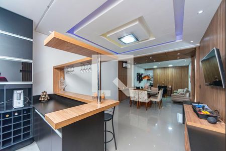 Casa de condomínio à venda com 140m², 2 quartos e 2 vagas Casa de condomínio à venda com 140m², 2 quartos e 2 vagasSalão de Festas Privativo