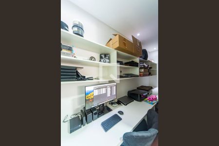 Casa de condomínio à venda com 140m², 2 quartos e 2 vagas Casa de condomínio à venda com 140m², 2 quartos e 2 vagasSalão de Festas Privativo