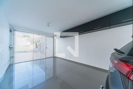 Casa de condomínio à venda com 140m², 2 quartos e 2 vagas Casa de condomínio à venda com 140m², 2 quartos e 2 vagasGaragem