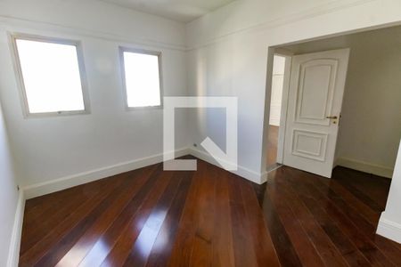Apartamento à venda com 457m², 3 quartos e 4 vagas Apartamento à venda com 457m², 3 quartos e 4 vagasSala 4