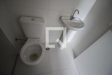 Banheiro de apartamento para alugar com 1 quarto, 28m² em Socorro, São Paulo