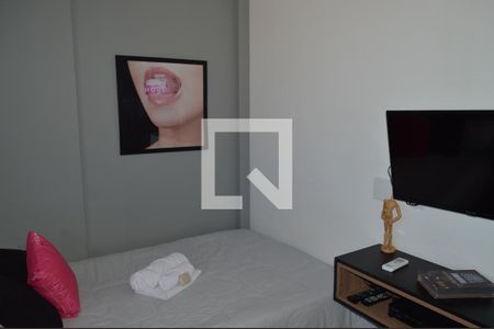 Apartamento para alugar com 16m², 1 quarto e sem vagaSala/Quarto