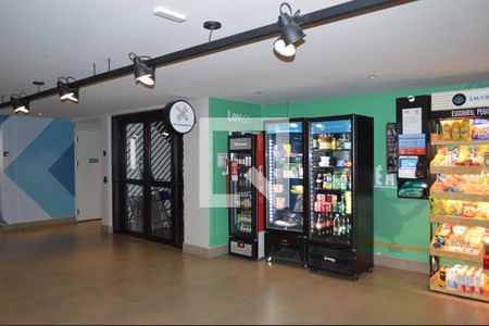 Apartamento para alugar com 16m², 1 quarto e sem vagaMini Mercado