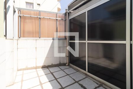 Apartamento para alugar com 119m², 3 quartos e 1 vaga Apartamento para alugar com 119m², 3 quartos e 1 vagaCobertura