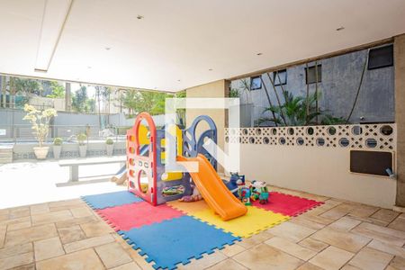 Apartamento para alugar com 119m², 3 quartos e 1 vaga Apartamento para alugar com 119m², 3 quartos e 1 vagaPlayground