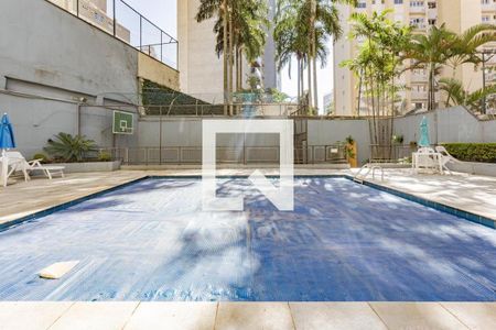 Apartamento para alugar com 119m², 3 quartos e 1 vaga Apartamento para alugar com 119m², 3 quartos e 1 vagaPiscina