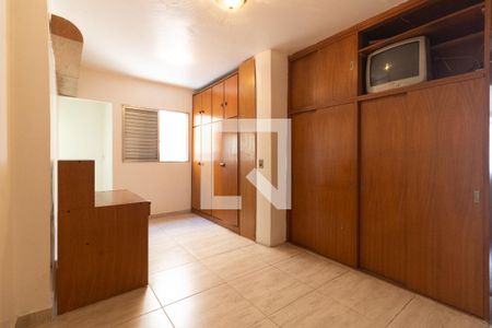 Apartamento para alugar com 119m², 3 quartos e 1 vaga Apartamento para alugar com 119m², 3 quartos e 1 vagaSuíte