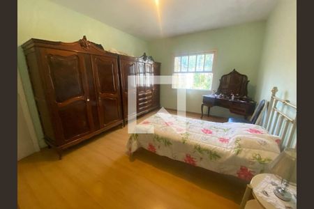 Casa à venda com 300m², 3 quartos e 2 vagas Casa à venda com 300m², 3 quartos e 2 vagasFoto 18
