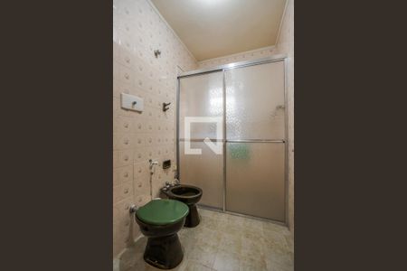 Casa à venda com 224m², 3 quartos e 4 vagasBanheiro