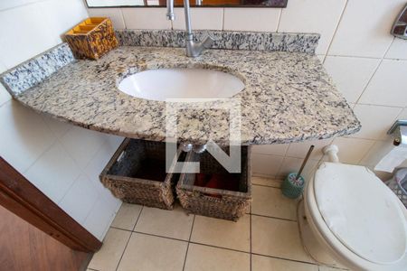 Apartamento para alugar com 60m², 2 quartos e 1 vagaDetalhe do banheiro