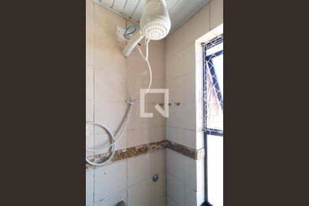 Apartamento para alugar com 60m², 2 quartos e 1 vagaDetalhe do banheiro